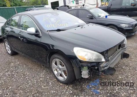 2013 Volvo S60 T5 из США, поврежденный, VIN YV1612FS3D2232267